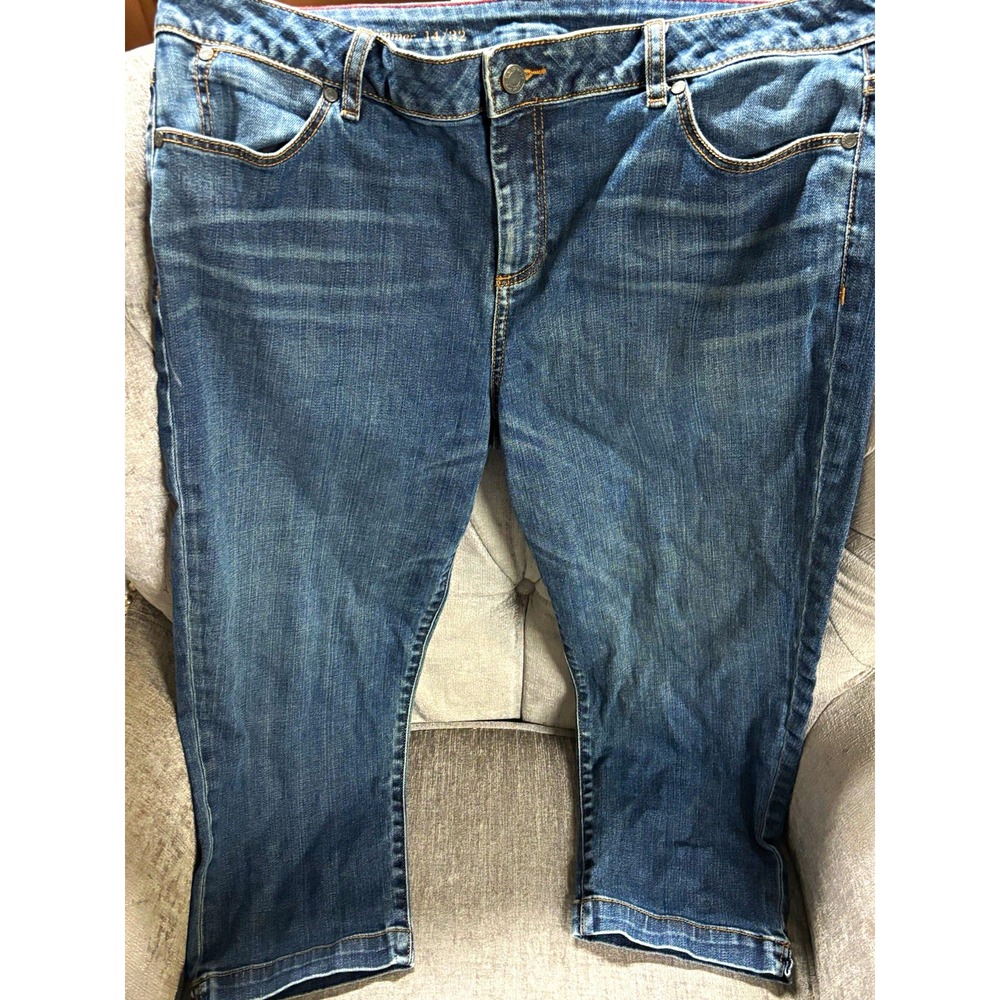 Talbots Womens Signature Skimmer Denim Capri Jeans Blue Size 14/32 Mid Rise